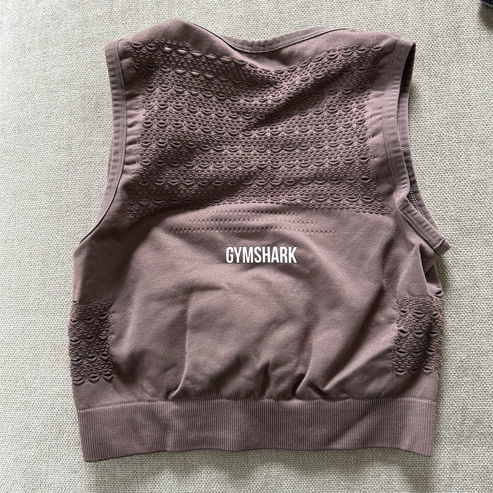 Gymshark Crop Gym Tank - Picture 2 of 2